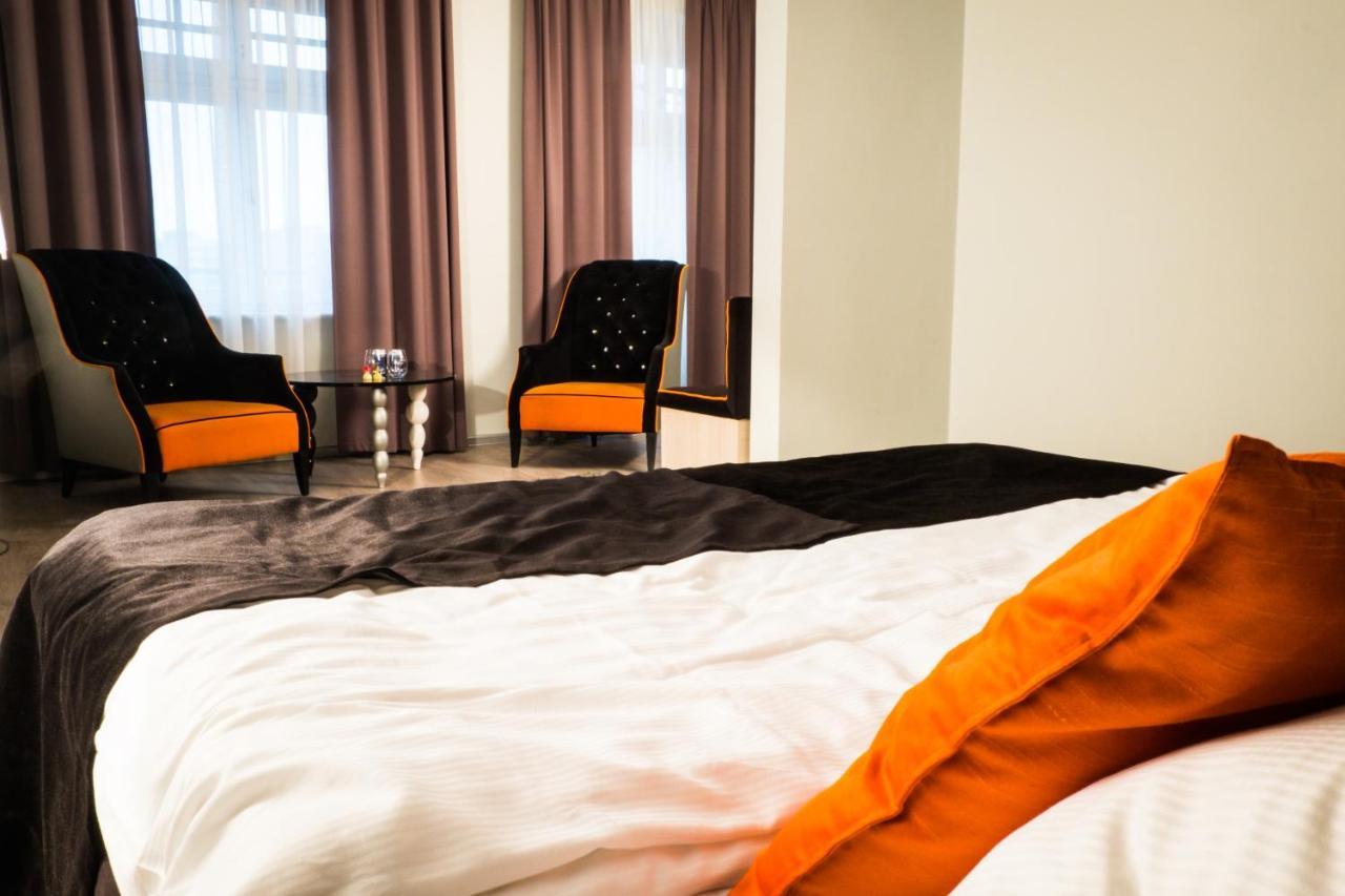 City Boutique Hotel Zielona Góra Buitenkant foto