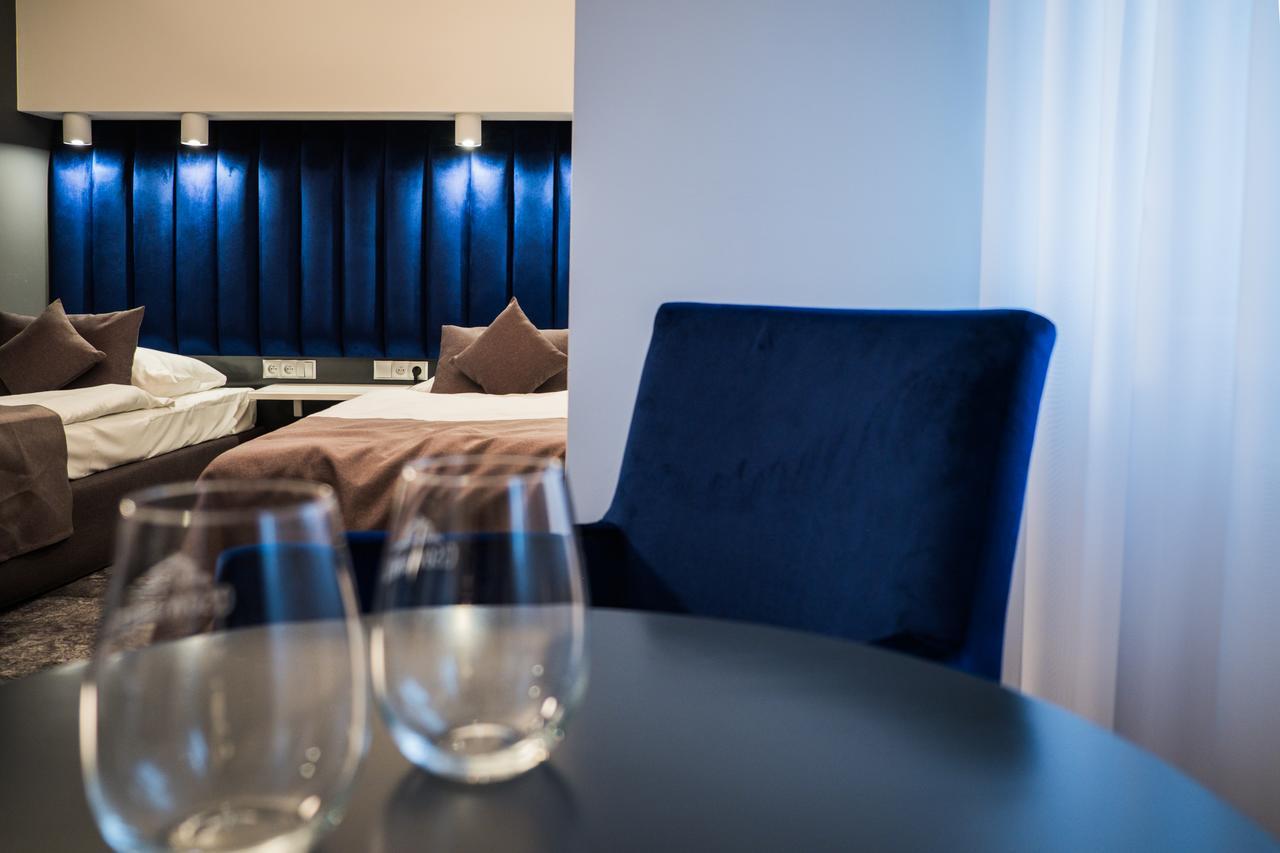 City Boutique Hotel Zielona Góra Buitenkant foto