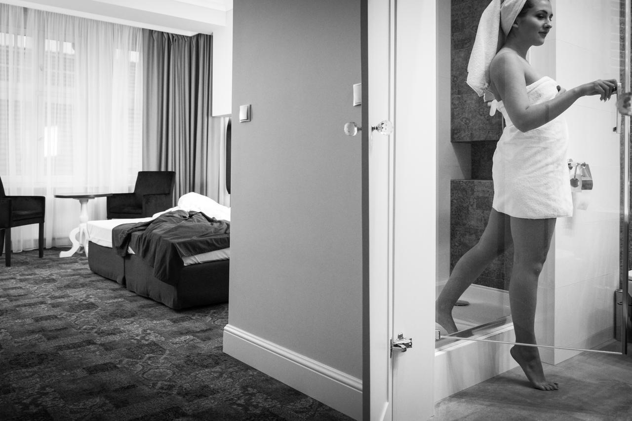 City Boutique Hotel Zielona Góra Buitenkant foto